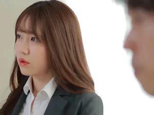 Cậu em ở quê lên được chị dâu vú to dùng lồn tiếp đãi
